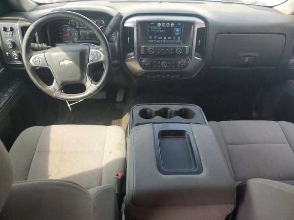 2017 CHEVROLET SILVERADO LT