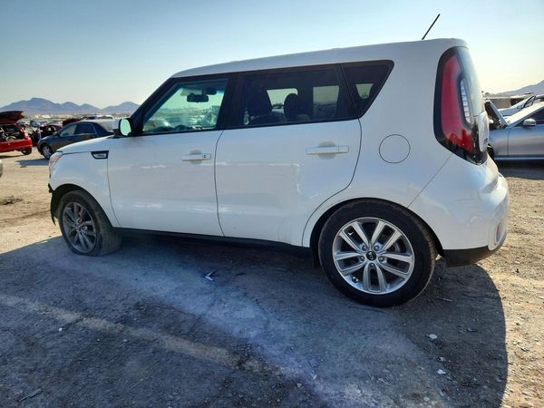 2019 KIA SOUL