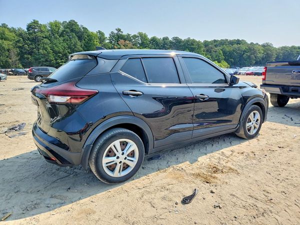 2021 NISSAN KICKS S