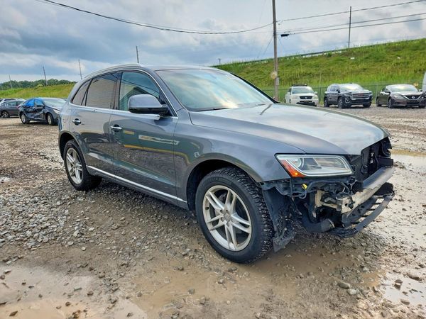 2016 AUDI Q5 quattro Premium Plus