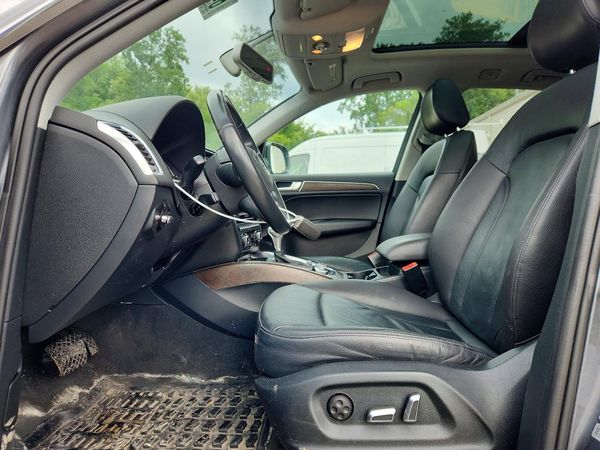 2016 AUDI Q5 quattro Premium Plus