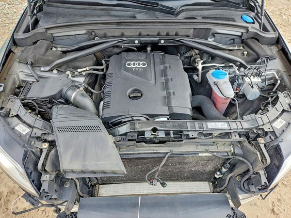 2016 AUDI Q5 quattro Premium Plus
