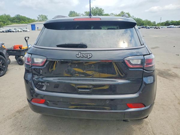 2022 JEEP COMPASS