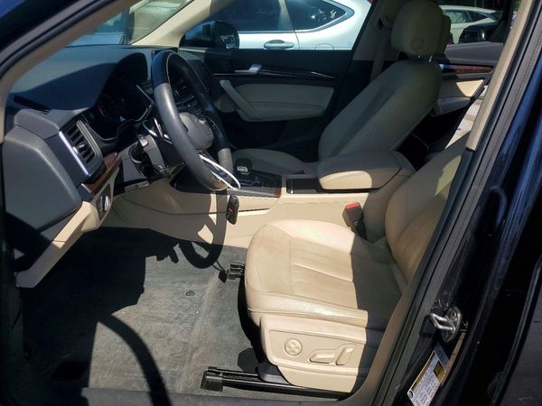 2020 AUDI Q5