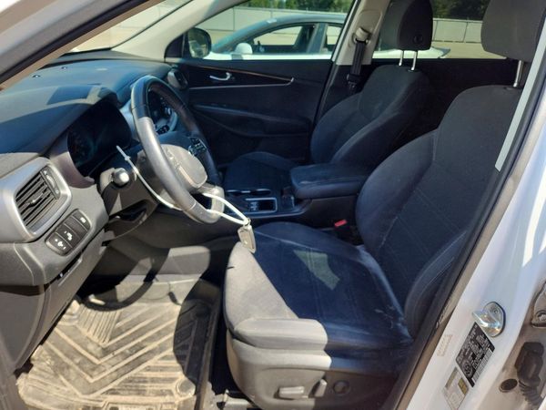 2020 KIA SORENTO L, LX, S