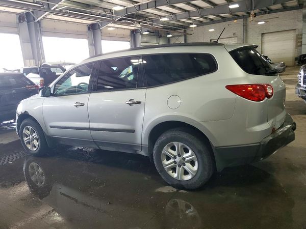 2012 CHEVROLET TRAVERSE LS