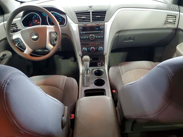 2012 CHEVROLET TRAVERSE LS