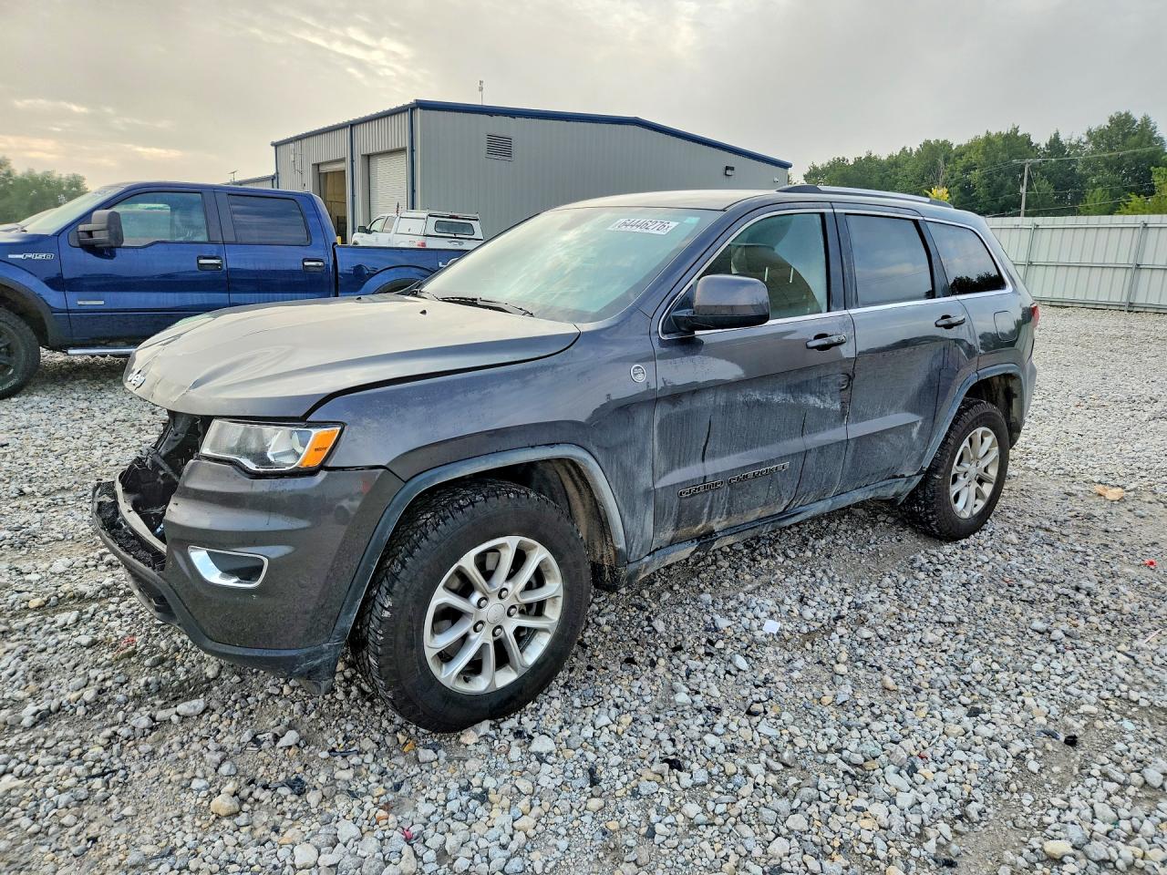2021 JEEP GRAND CHEROKEE Laredo