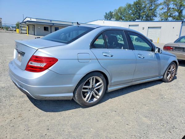 2013 MERCEDES-BENZ C C250