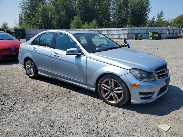 2013 MERCEDES-BENZ C C250