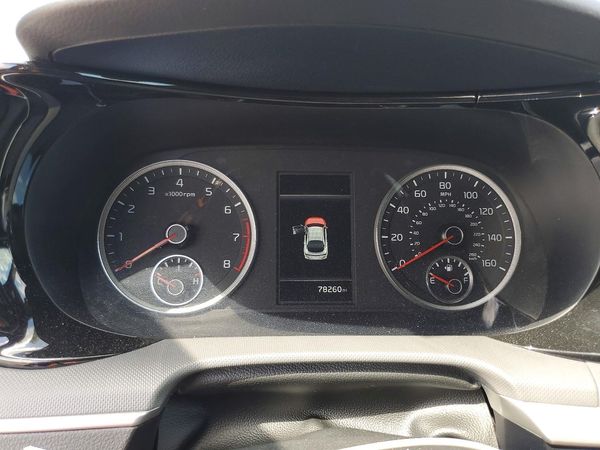 2022 KIA K5