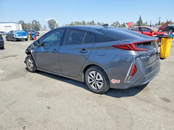 2020 TOYOTA PRIUS