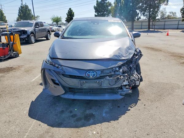 2020 TOYOTA PRIUS