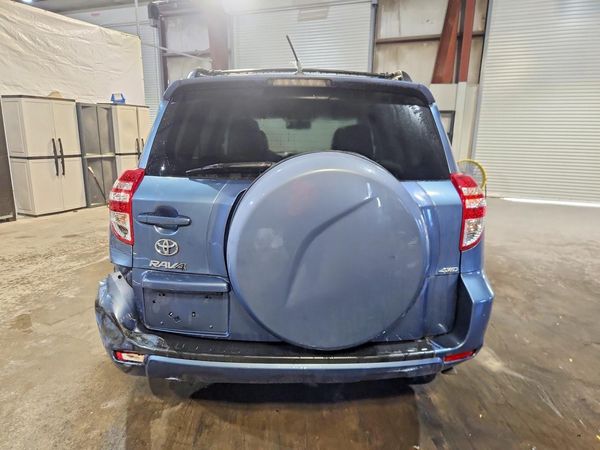 2012 TOYOTA RAV4 Standard