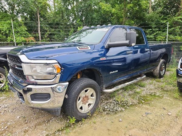 2019 RAM 3500 TRADESMAN CREW CAB 4X4