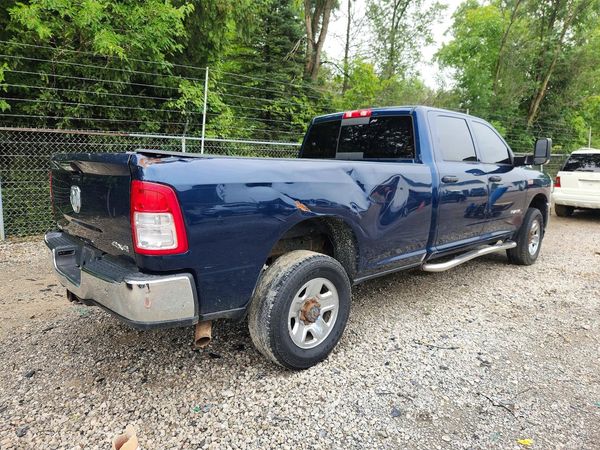 2019 RAM 3500 TRADESMAN CREW CAB 4X4