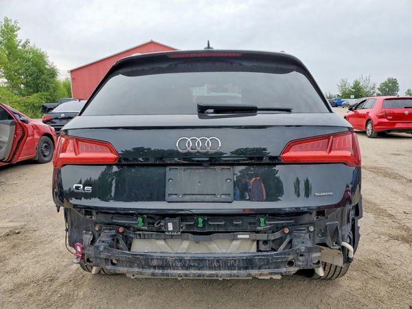 2020 AUDI Q5 quattro Premium Plus