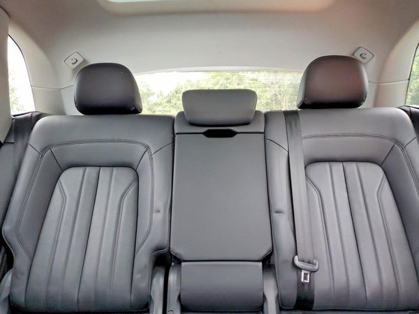 2020 AUDI Q5 quattro Premium Plus