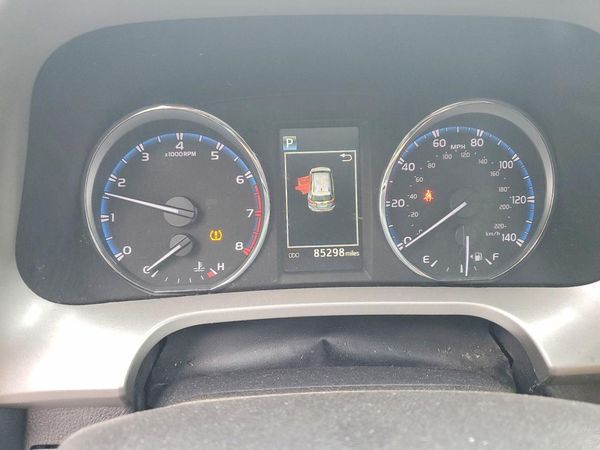 2016 TOYOTA RAV4 XLE (M Grade)