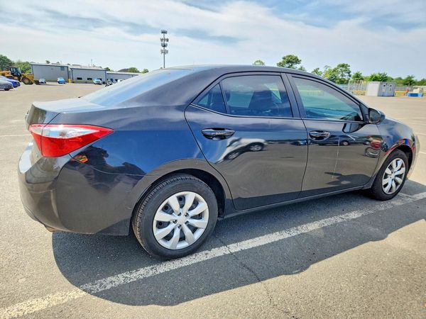 2016 TOYOTA COROLLA
