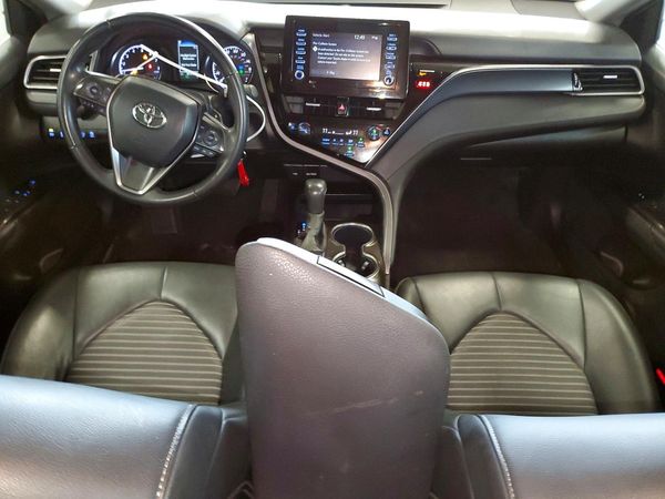 2024 TOYOTA CAMRY