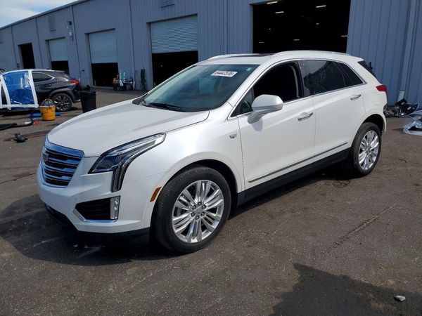2018 CADILLAC XT5