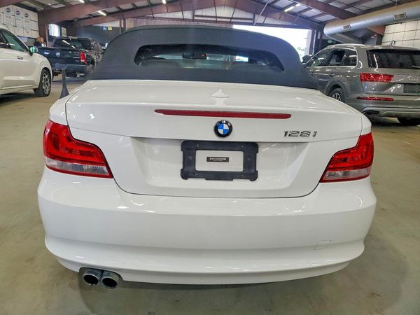 2012 BMW 128
