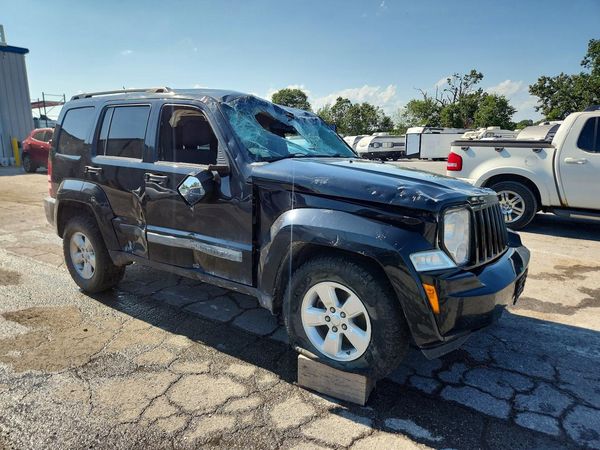 2012 JEEP LIBERTY Sport