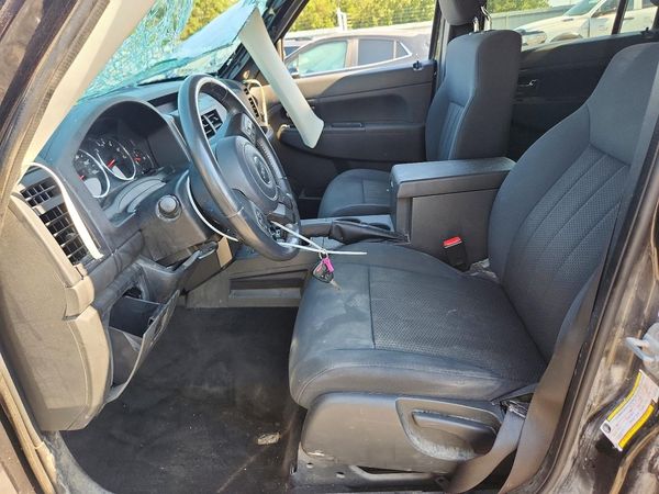 2012 JEEP LIBERTY Sport