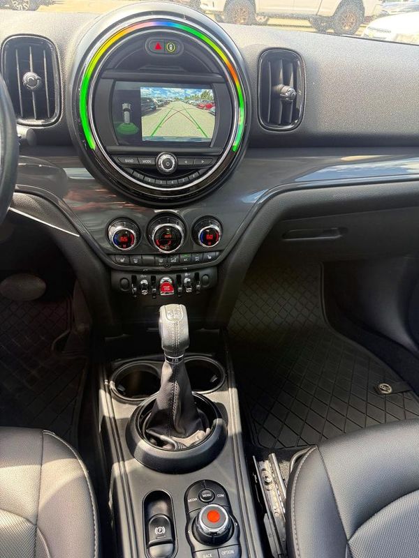 2019 MINI COOPER