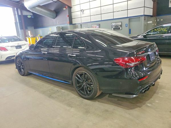 2022 MERCEDES-BENZ E AMG E53