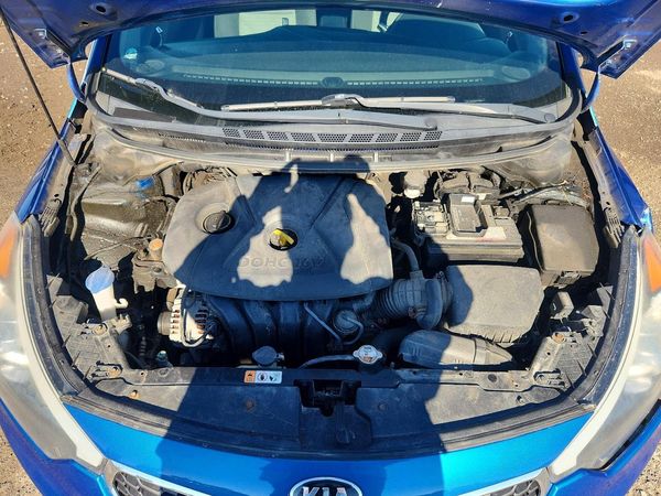 2015 KIA FORTE