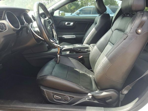 2019 FORD MUSTANG I4 Coupe