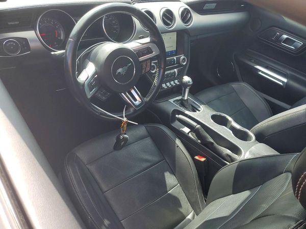 2019 FORD MUSTANG I4 Coupe
