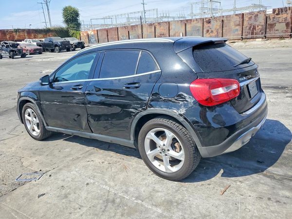 2018 MERCEDES-BENZ GLA GLA250
