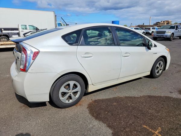 2012 TOYOTA PRIUS
