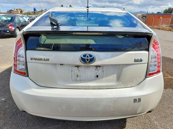 2012 TOYOTA PRIUS