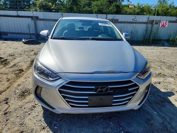 2017 HYUNDAI ELANTRA