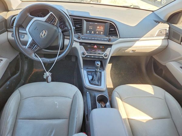 2017 HYUNDAI ELANTRA
