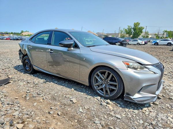 2016 LEXUS IS 300