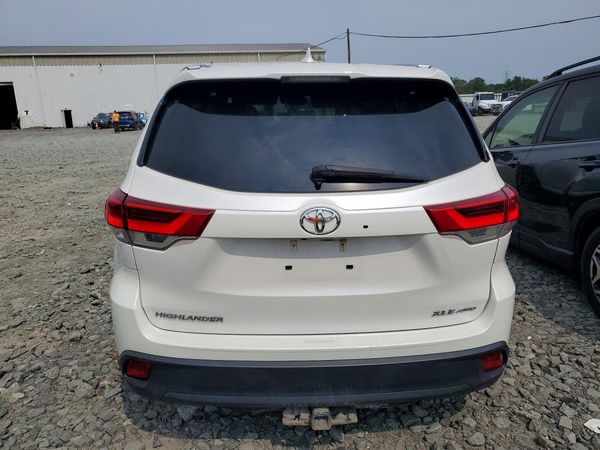 2019 TOYOTA HIGHLANDER SE/XLE