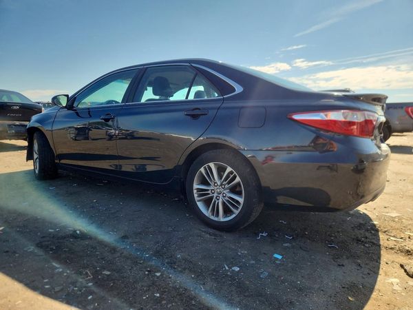 2016 TOYOTA CAMRY