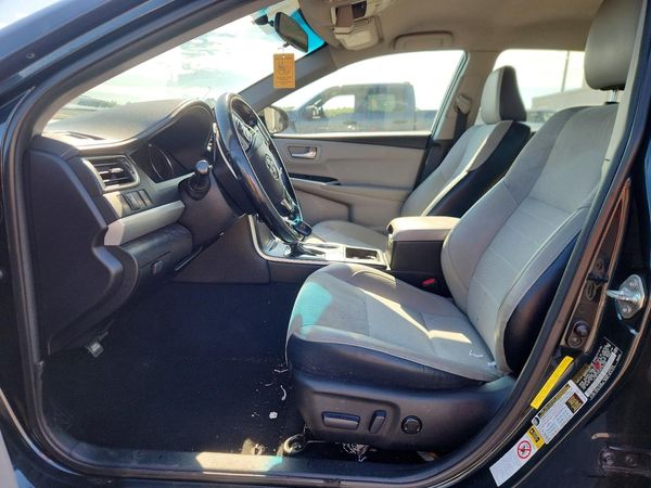 2016 TOYOTA CAMRY
