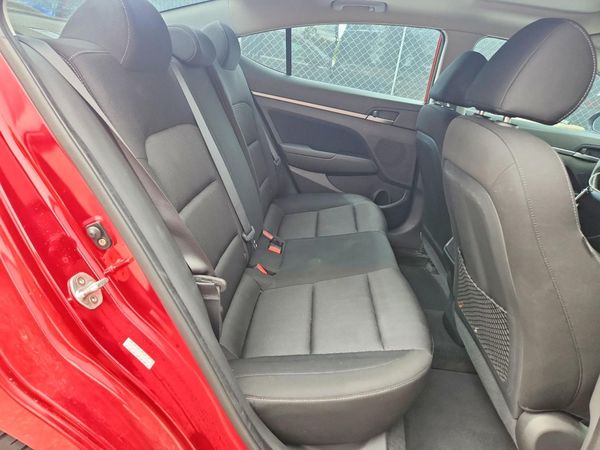 2017 HYUNDAI ELANTRA