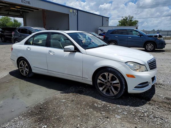 2013 MERCEDES-BENZ C