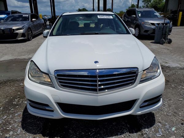 2013 MERCEDES-BENZ C