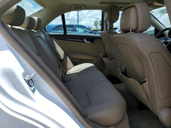 2013 MERCEDES-BENZ C