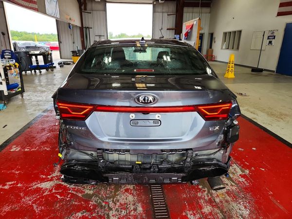 2019 KIA FORTE
