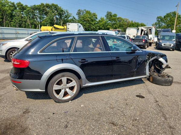 2013 AUDI A4 quattro Premium Plus — PSRA