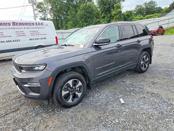 2023 JEEP GRAND CHEROKEE